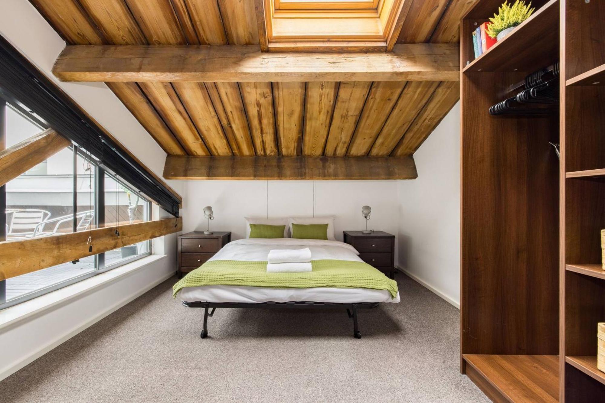 Wild Roses Serviced Apartments - Excel Warehouse 2 Londra Esterno foto