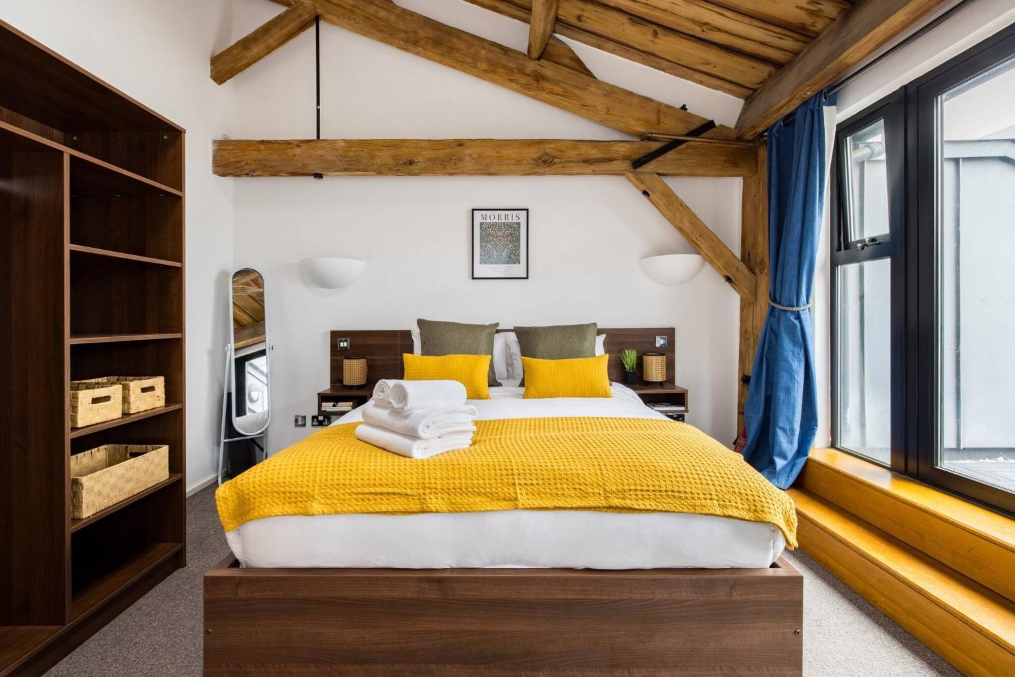 Wild Roses Serviced Apartments - Excel Warehouse 2 Londra Esterno foto
