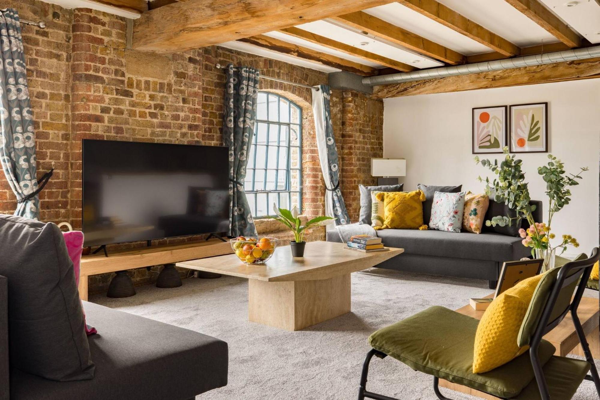 Wild Roses Serviced Apartments - Excel Warehouse 2 Londra Esterno foto