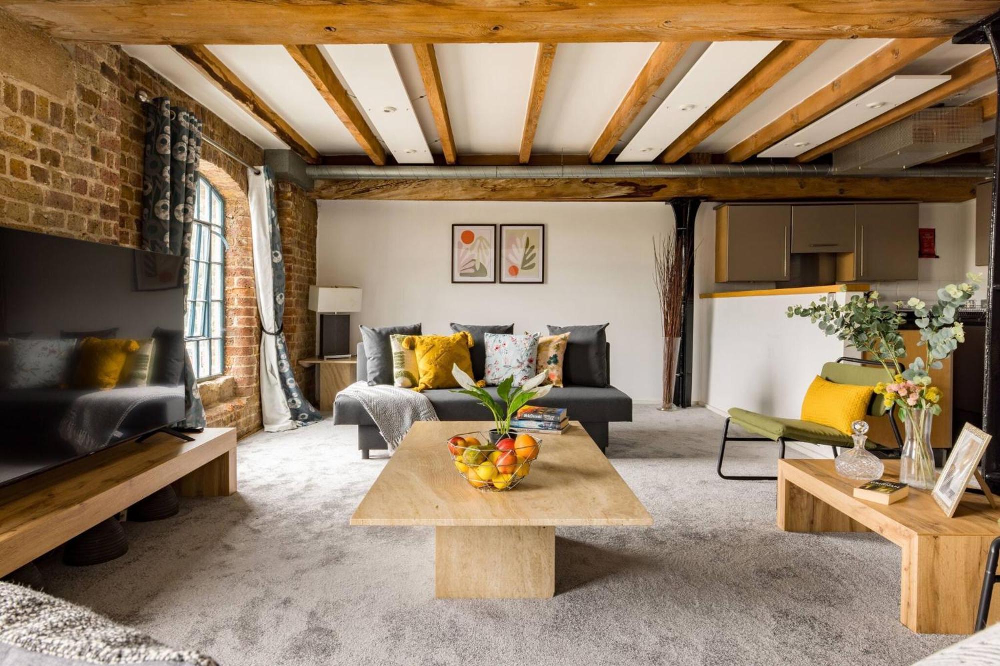 Wild Roses Serviced Apartments - Excel Warehouse 2 Londra Esterno foto